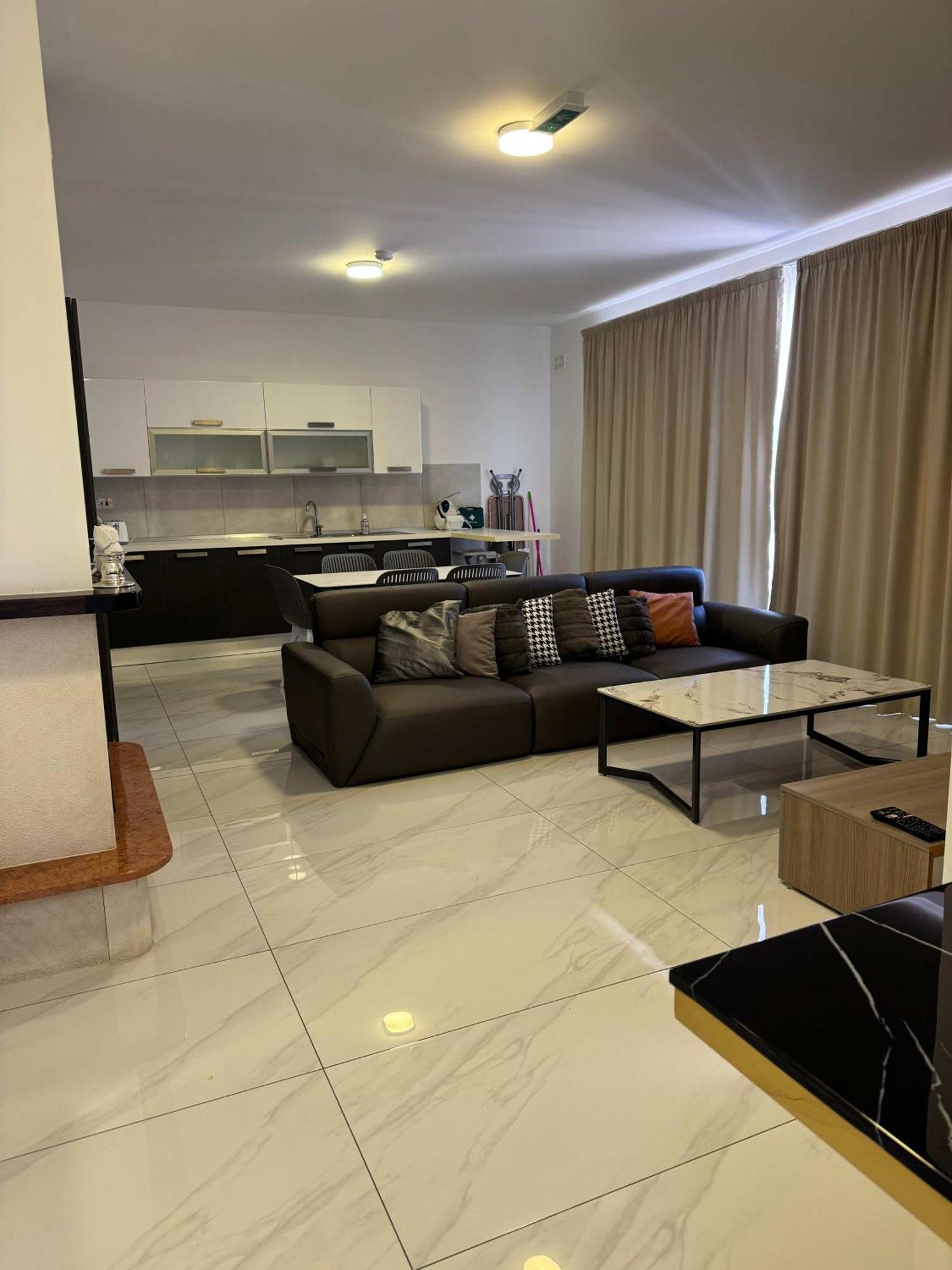 Apartment 3 Bedrm Penthouse Amazing Views St. Paul's Bay